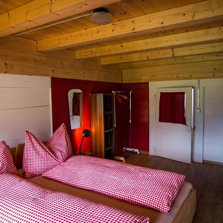 Terminus Reinisch Apartment Frutigen Bagian luar foto