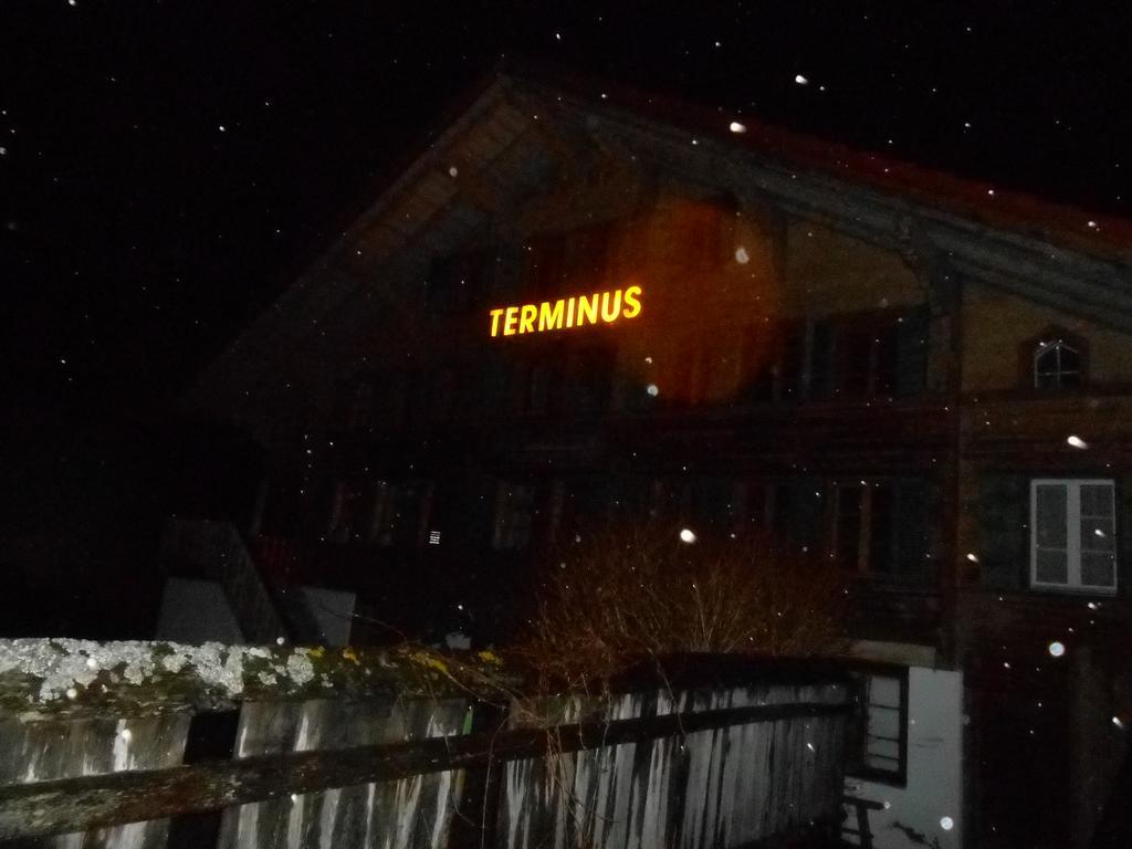 Terminus Reinisch Apartment Frutigen Bagian luar foto