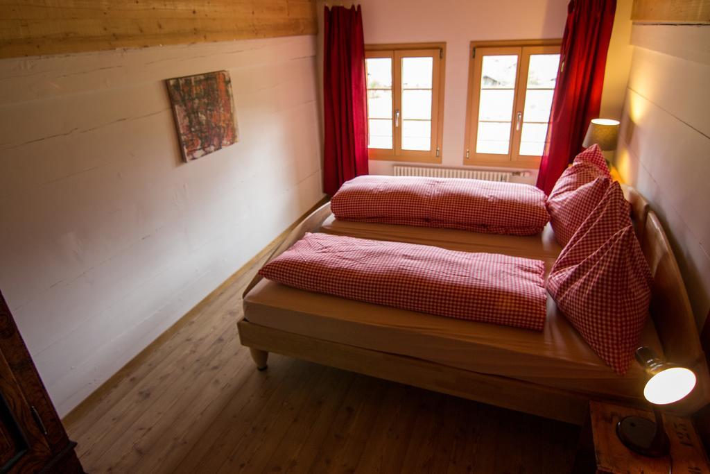 Terminus Reinisch Apartment Frutigen Bagian luar foto